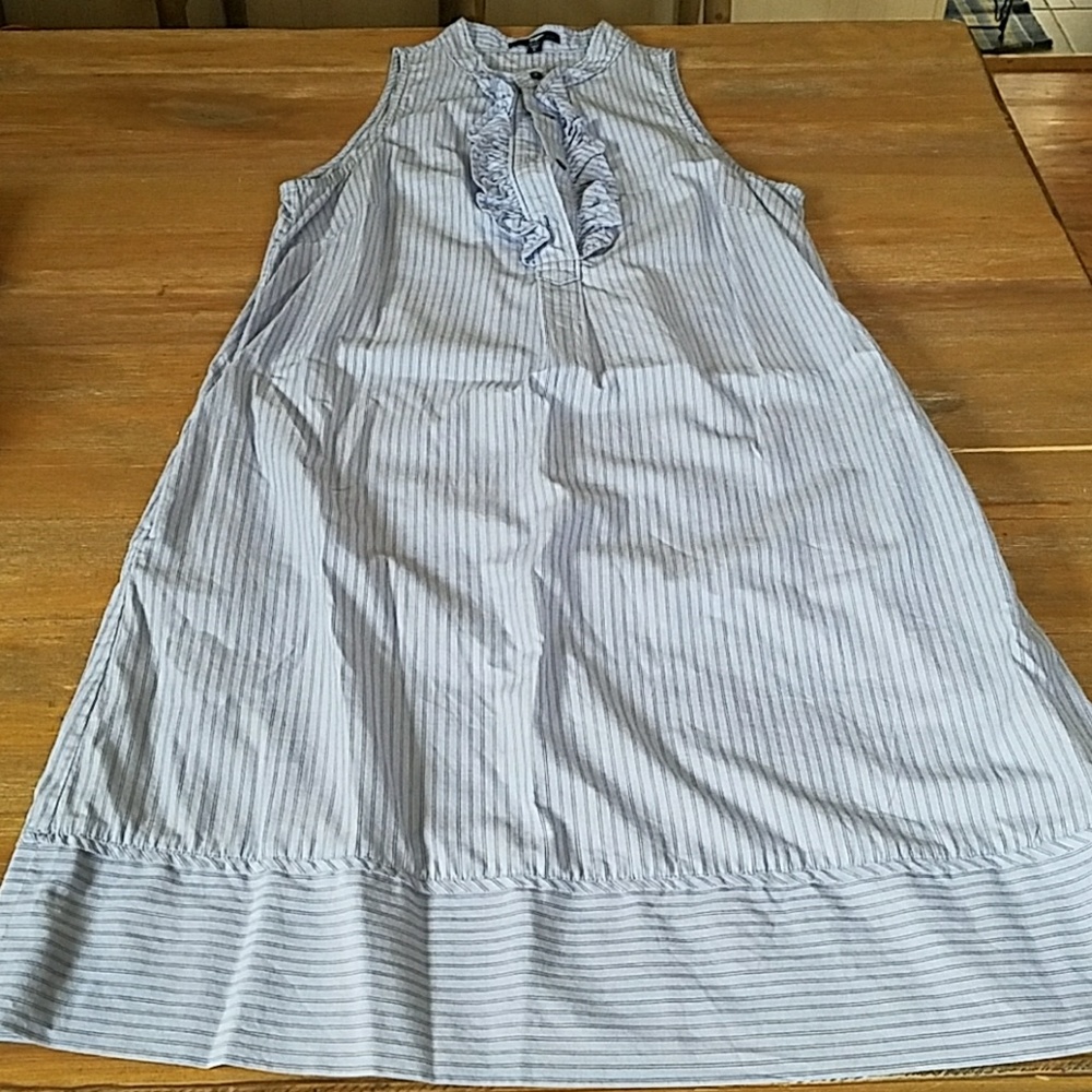 Adorable, preppy summer dress
